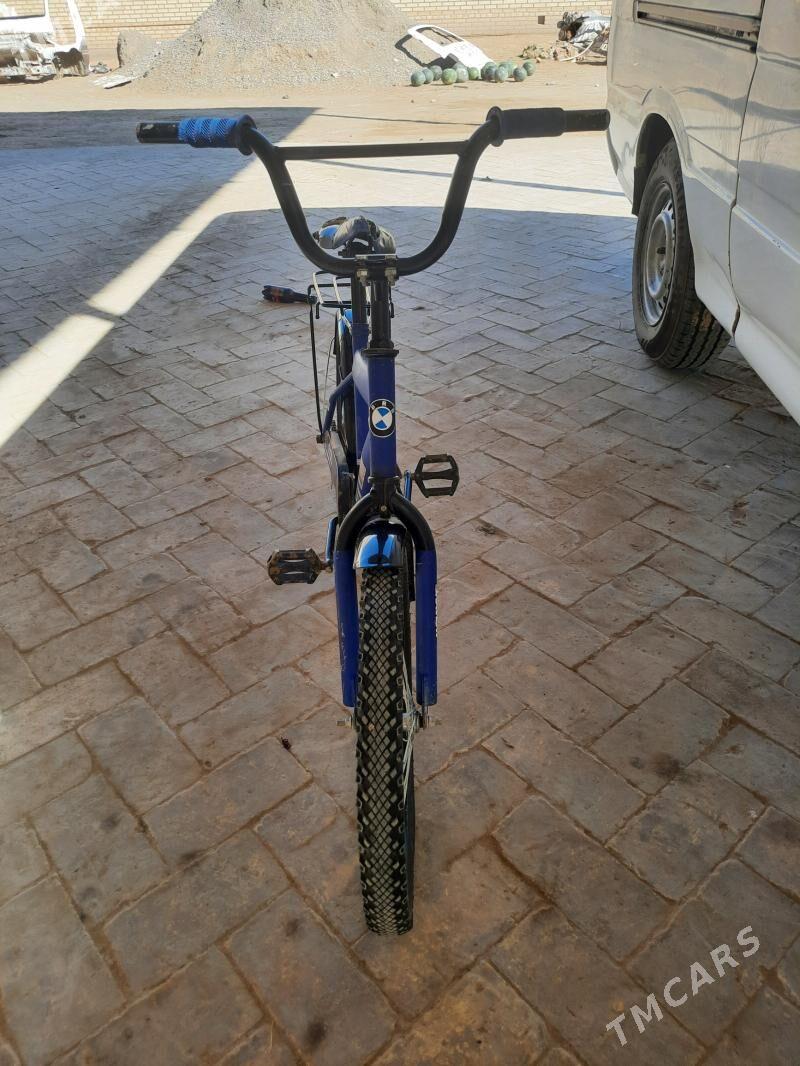 BMW WELIK 20 LIK - Mary - img 1