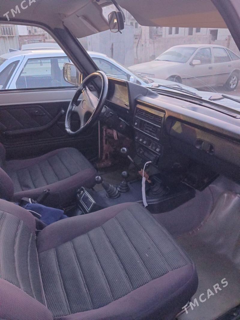 Lada Niva 2013 - 80 000 TMT - Änew - img 4