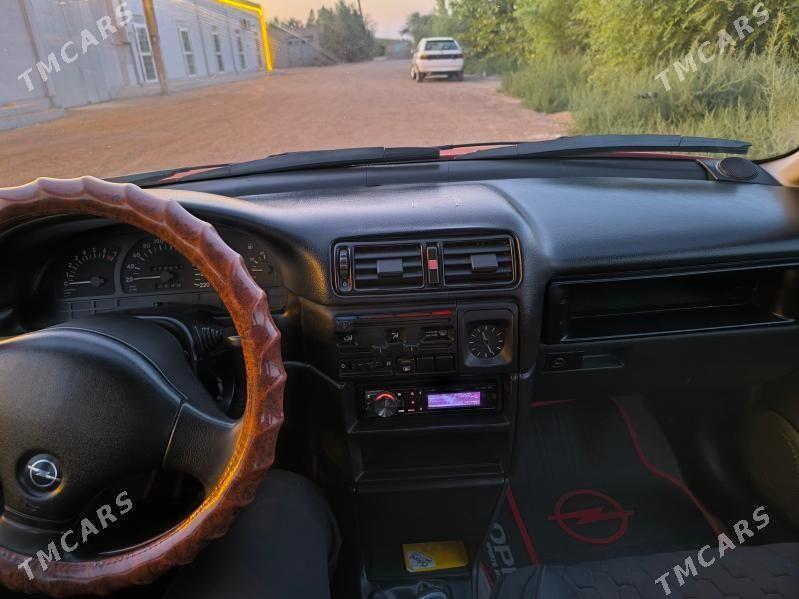 Opel Vectra 1992 - 60 000 TMT - Гороглы (Тагта) - img 6