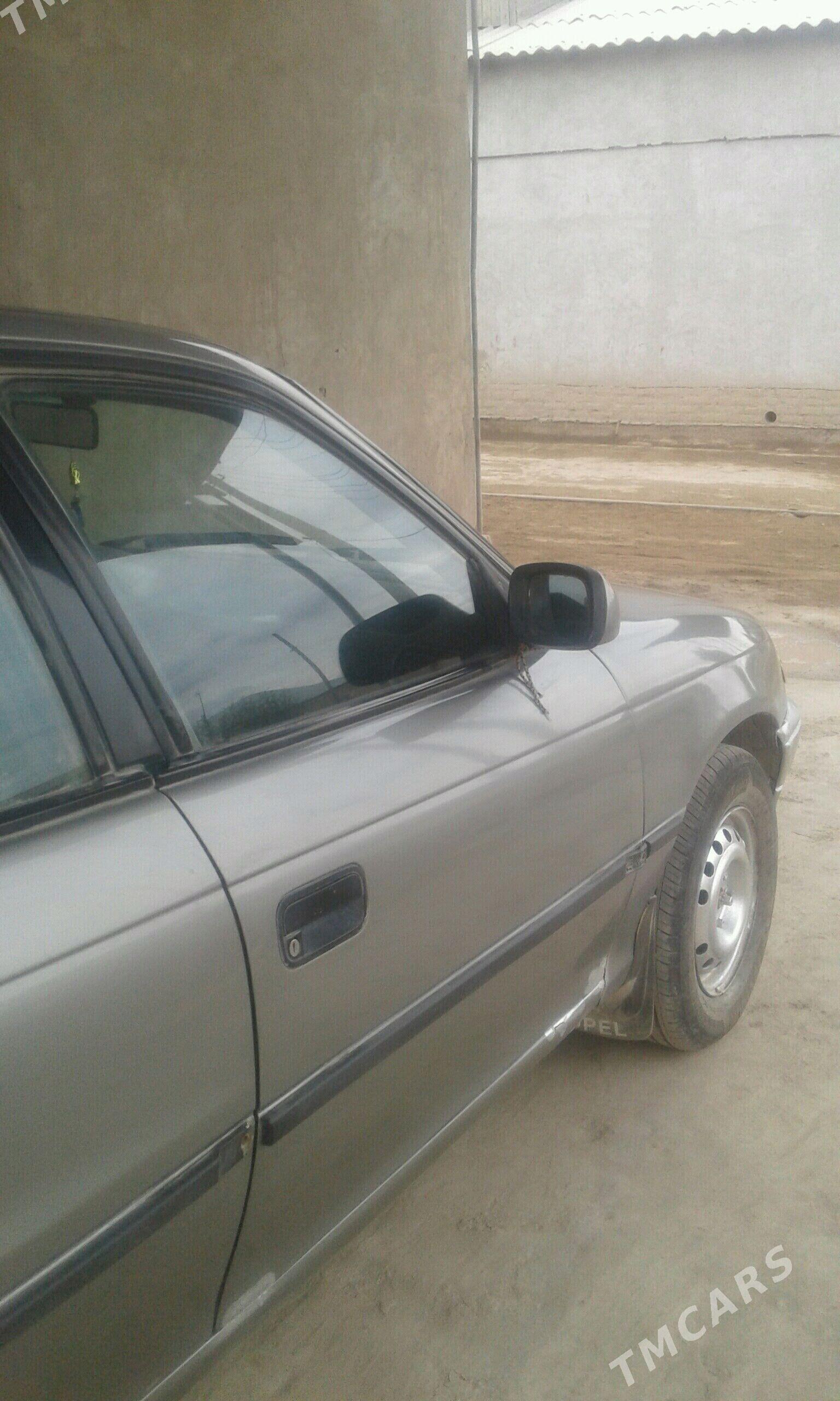 Opel Astra 1994 - 40 000 TMT - Гороглы (Тагта) - img 4