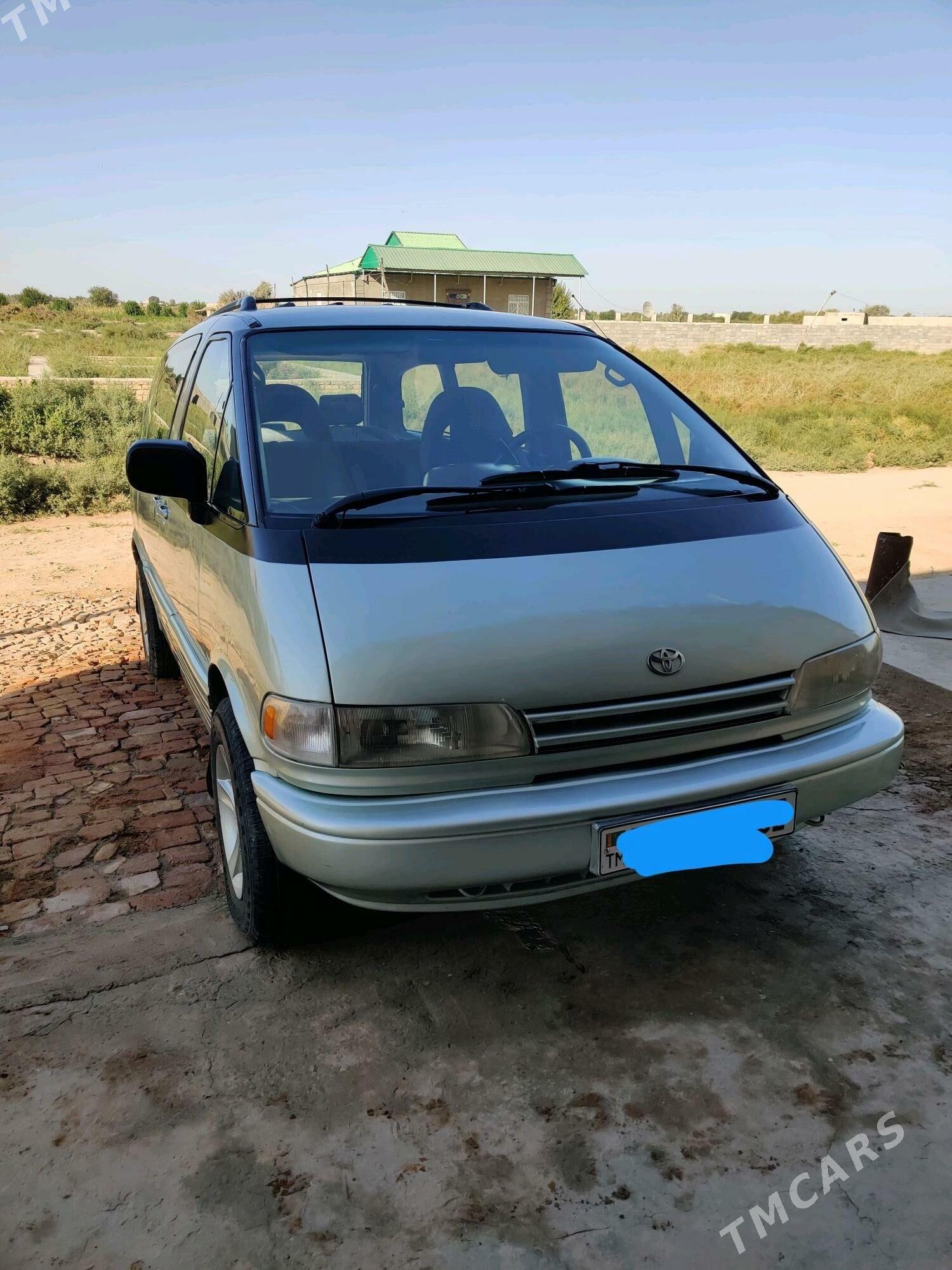 Toyota Previa 1993 - 110 000 TMT - Гурбансолтан Едже - img 4