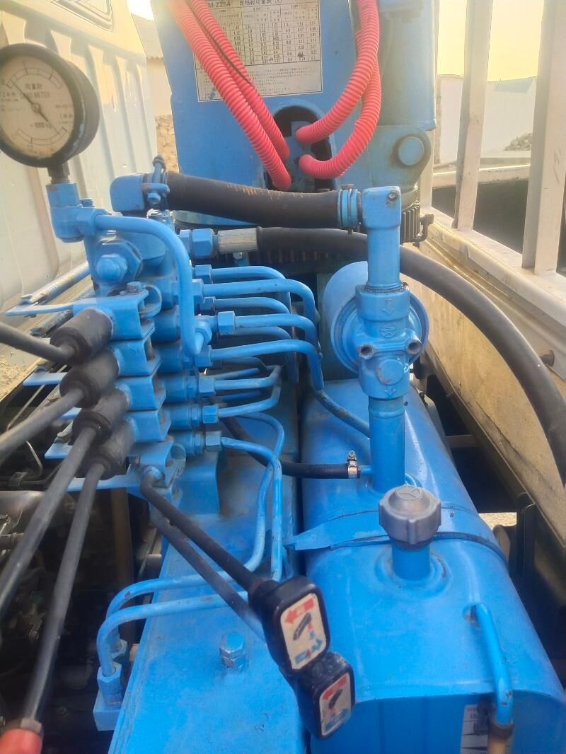 manipulyator 70 000 TMT - Балканабат - img 5