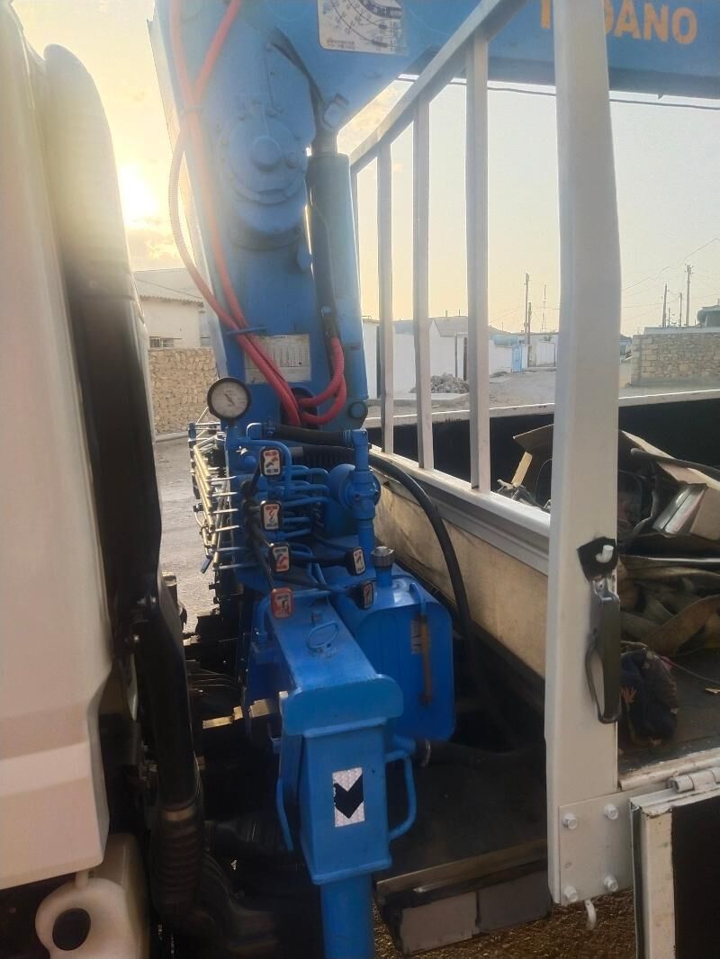 manipulyator 70 000 TMT - Балканабат - img 6