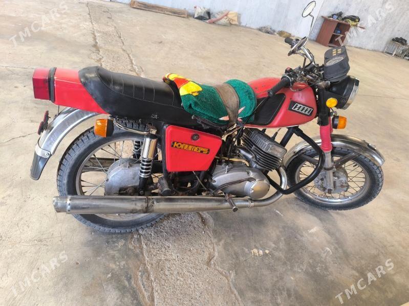 Iž Ýupiter 2005 - 20 000 TMT - Ак-Бугдайский этрап - img 3