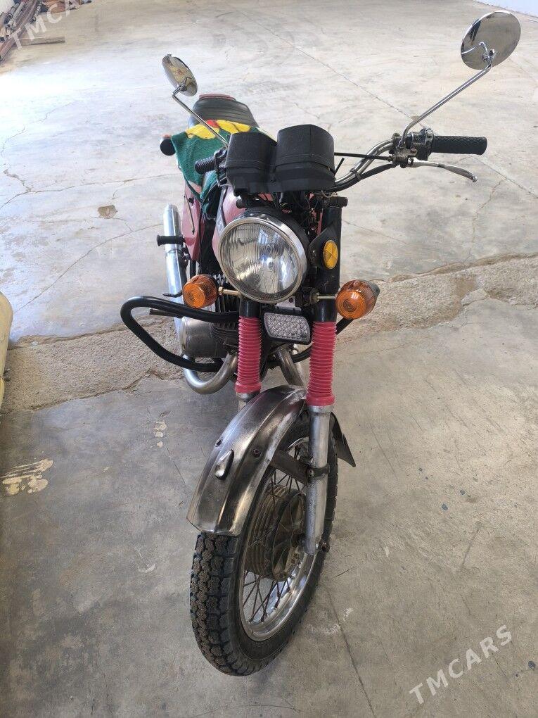 Iž Ýupiter 2005 - 20 000 TMT - Ак-Бугдайский этрап - img 1