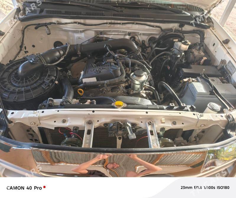 Toyota Hilux 2013 - 340 000 TMT - Daşoguz - img 6