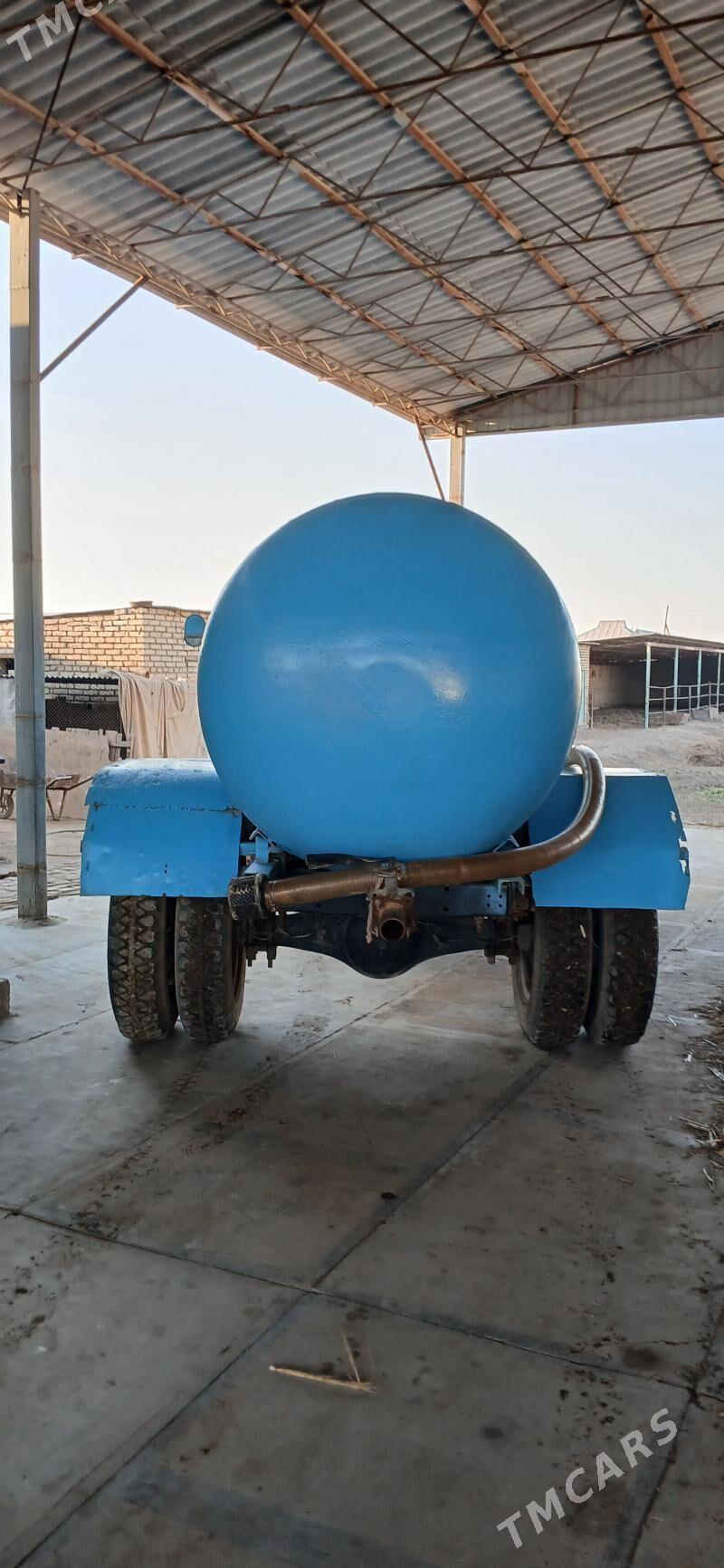 Gaz 52 1983 - 25 000 TMT - Мары - img 2