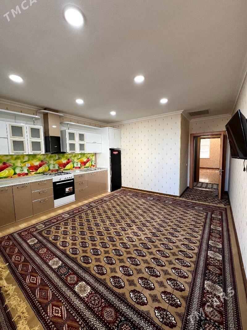 SATLYK ELITKA - Mary - img 2