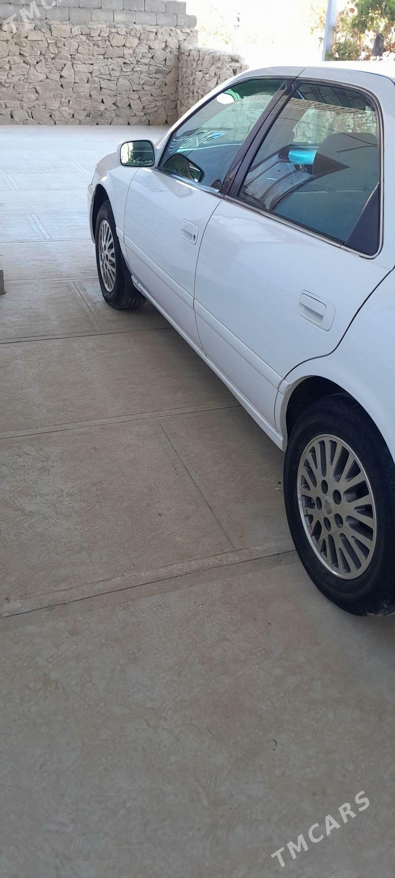 Toyota Camry 2001 - 158 000 TMT - Magdanly - img 2