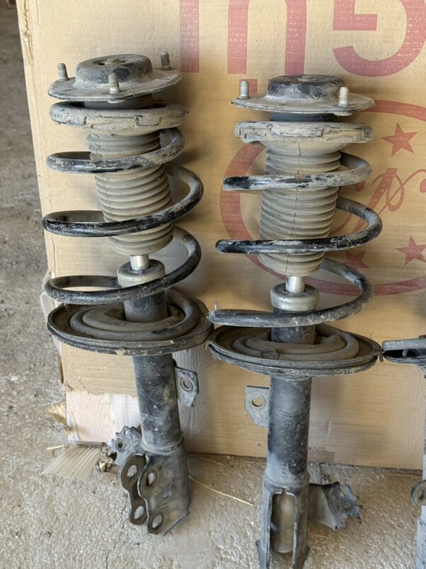 amortizator 2 300 TMT - Гарадамак - img 1