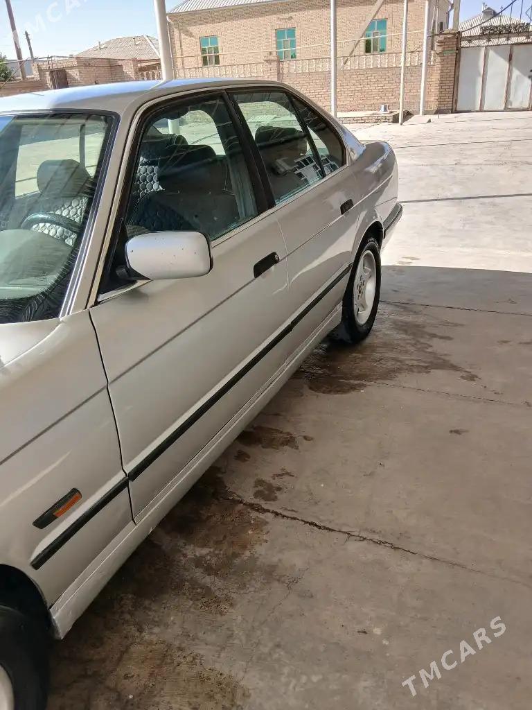 BMW 530 1993 - 40 000 TMT - Mary - img 3