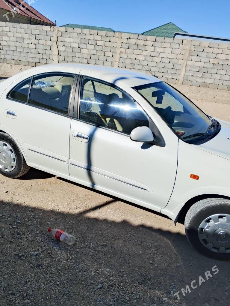 Nissan Sunny 2004 - 100 000 TMT - Bereket - img 2