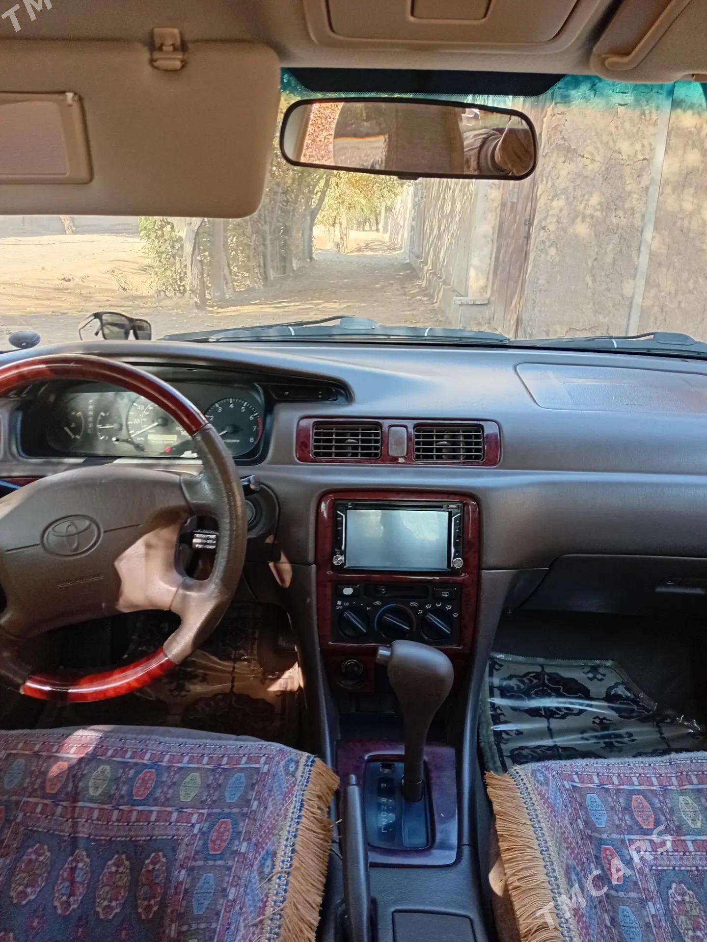 Toyota Camry 1999 - 120 000 TMT - Boldumsaz - img 5
