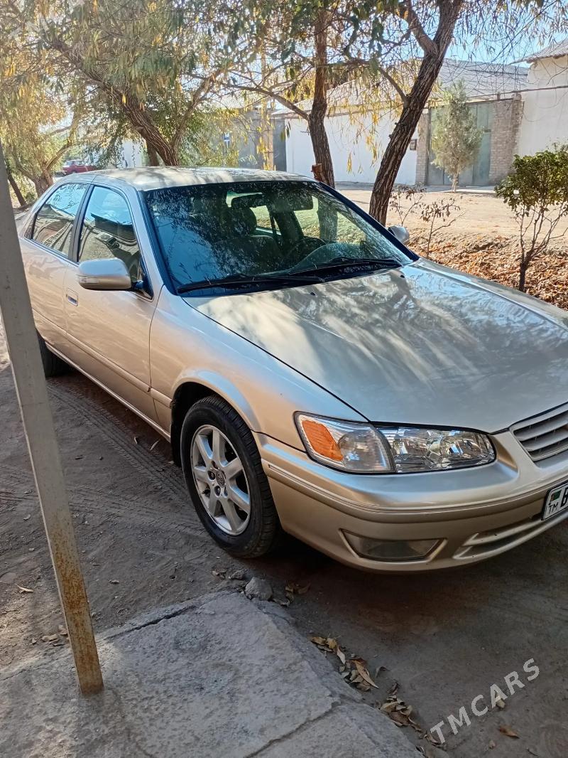 Toyota Camry 1999 - 120 000 TMT - Boldumsaz - img 3