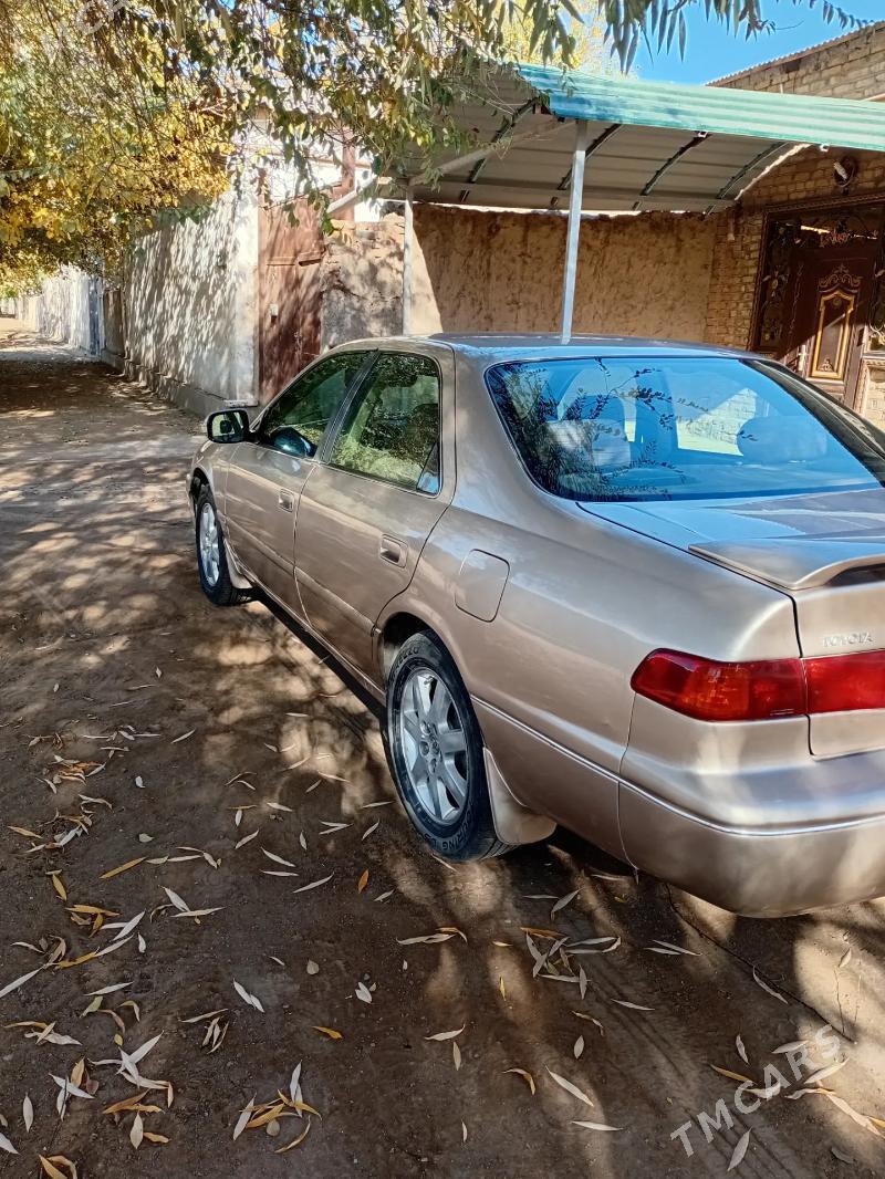 Toyota Camry 1999 - 120 000 TMT - Boldumsaz - img 2