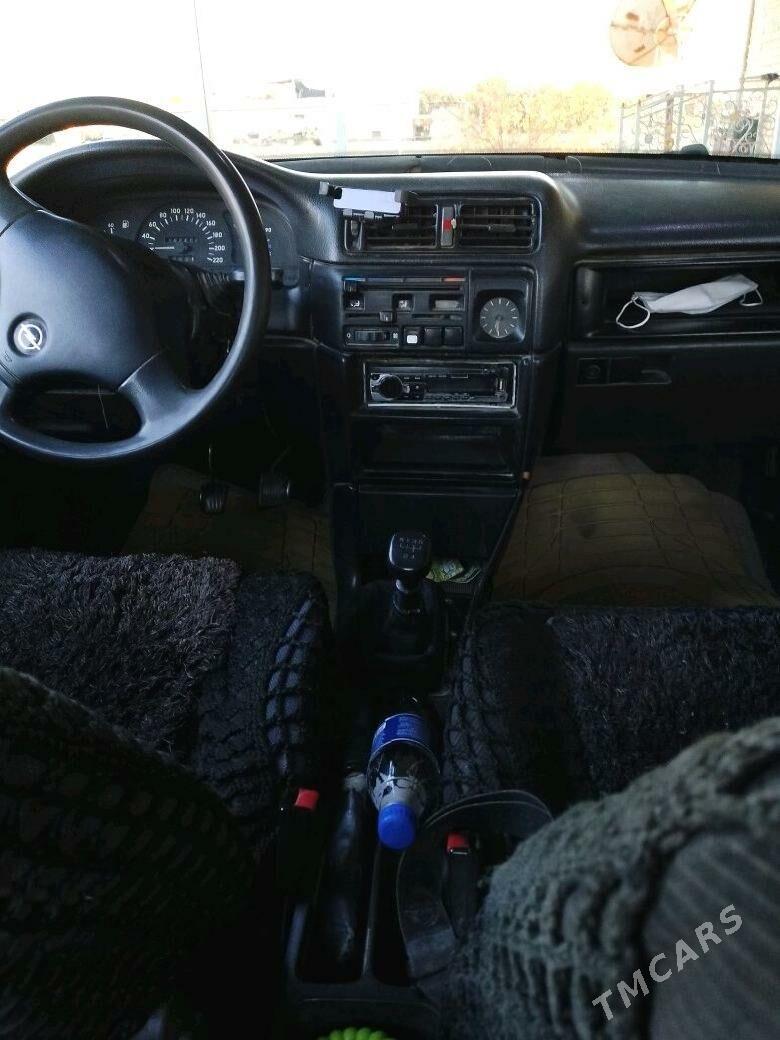 Opel Vectra 1991 - 40 000 TMT - Murgap - img 2
