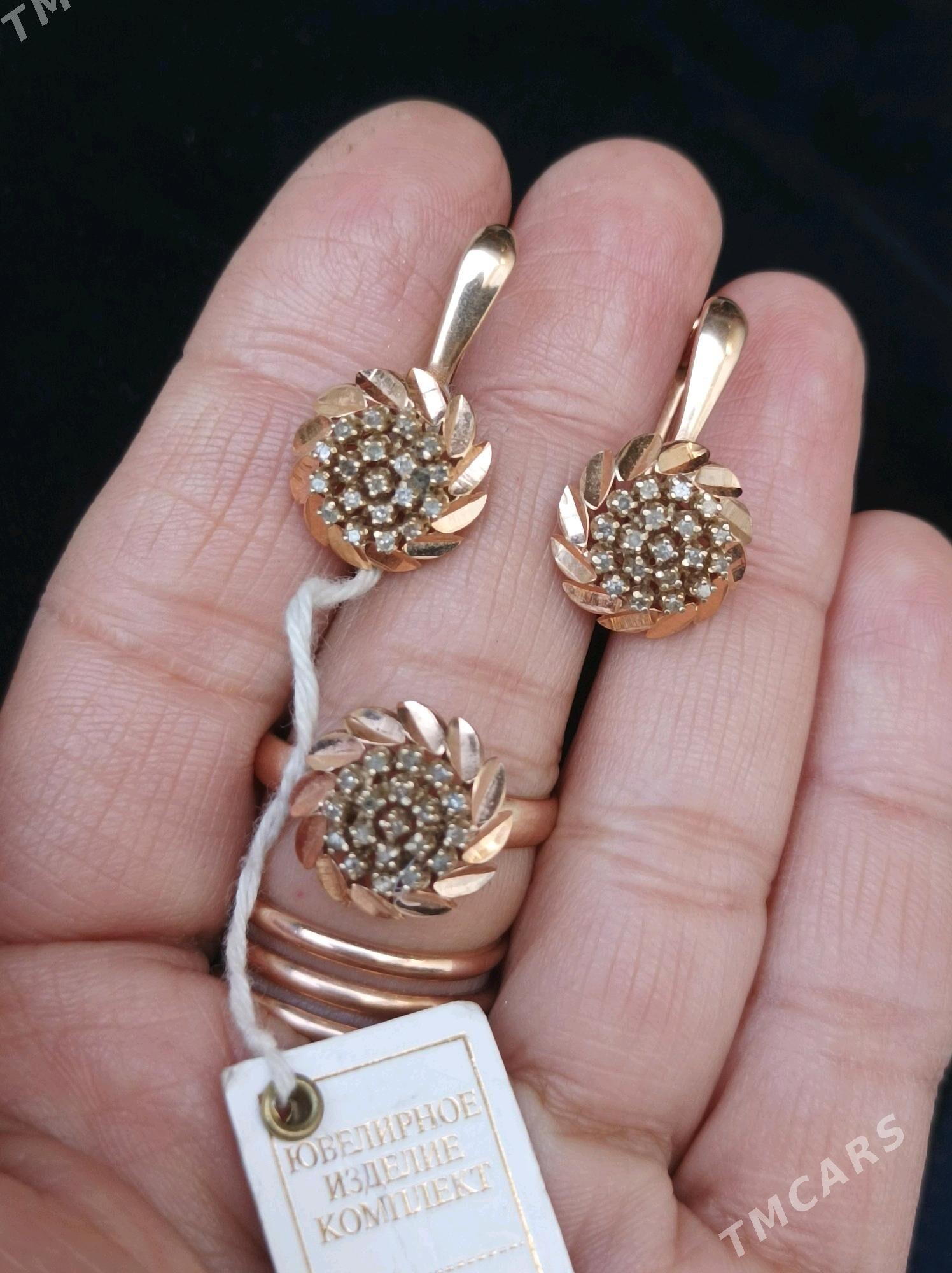 Gyzyl brliyant gash komplekt - Daşoguz - img 2