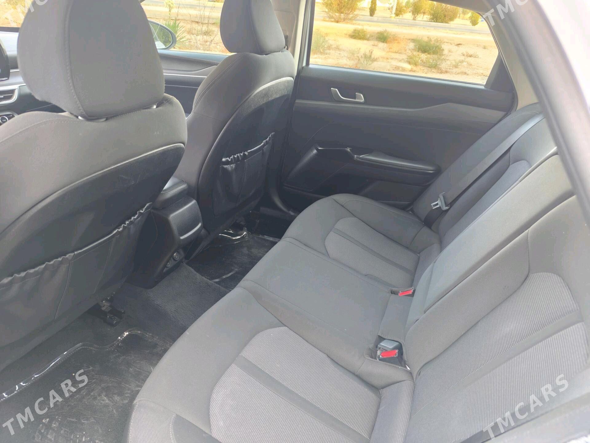 Kia K5 2022 - 320 000 TMT - Хазар - img 5