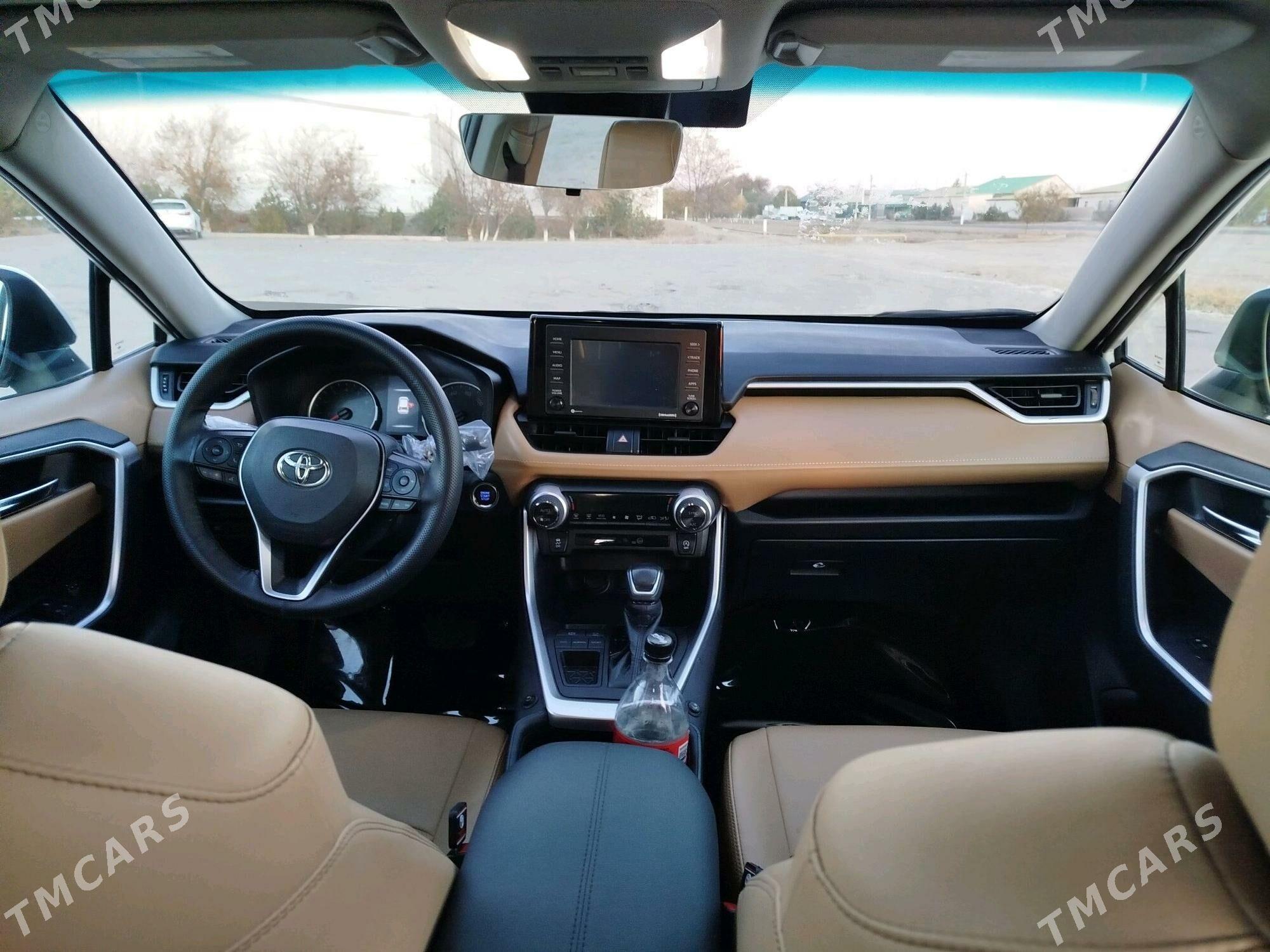 Toyota RAV4 2022 - 330 000 TMT - Кёнеургенч - img 4