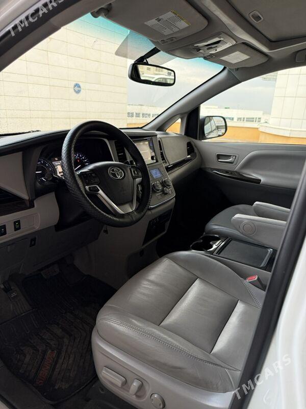 Toyota Sienna 2017 - 500 000 TMT - Aşgabat - img 2