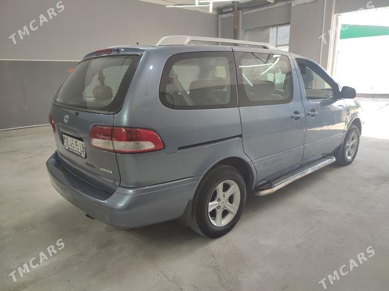 Toyota Sienna 2002 - 145 000 TMT - Türkmenabat - img 2