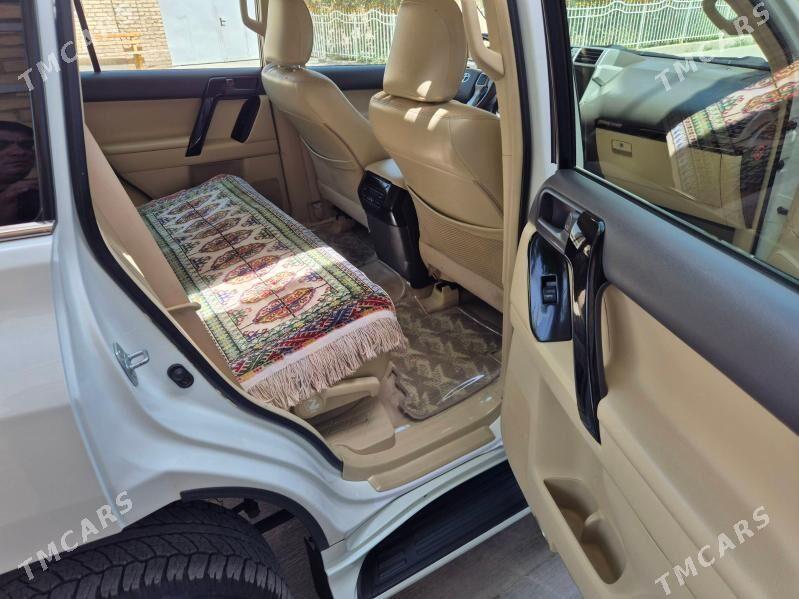Toyota Land Cruiser Prado 2014 - 655 000 TMT - Çärjew - img 5