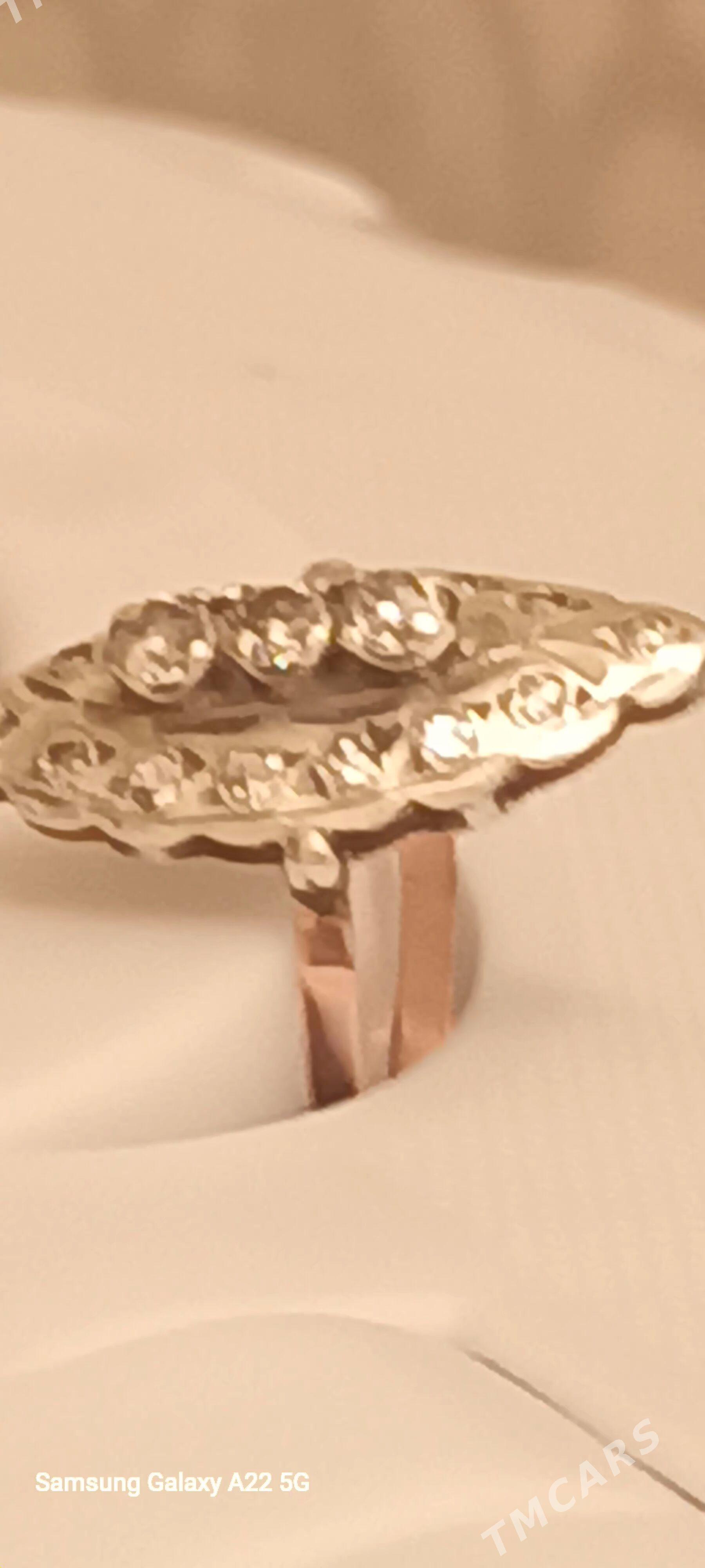 Lodka yuzik - Gypjak - img 1