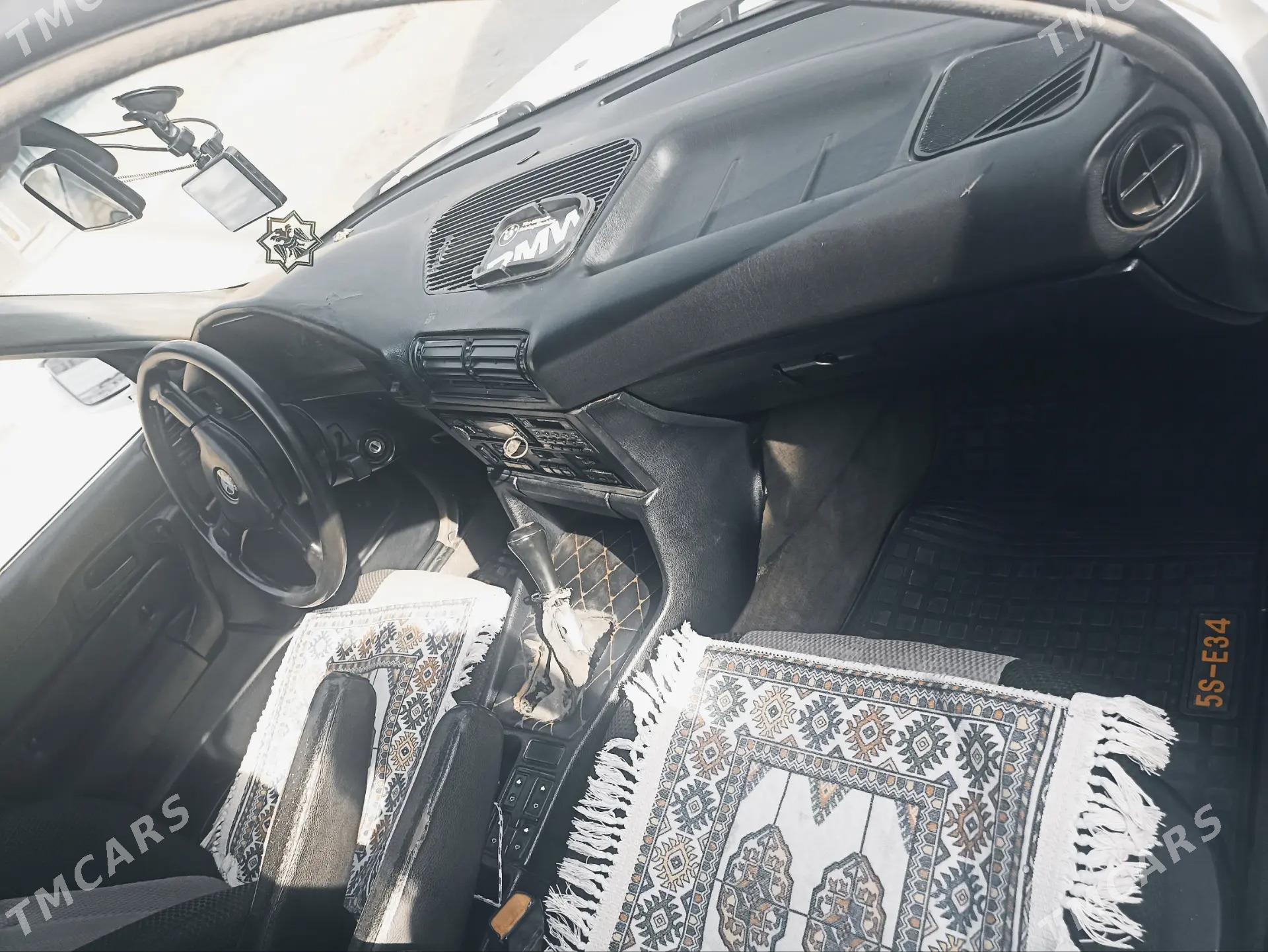 BMW 535 1992 - 50 000 TMT - Саят - img 2