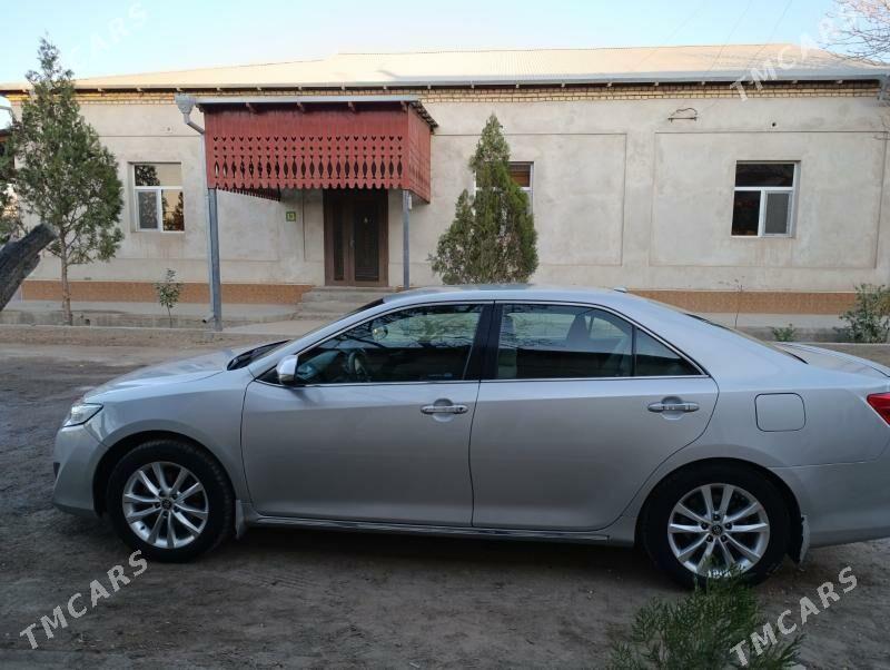 Toyota Camry 2012 - 220 000 TMT - Gurbansoltan Eje - img 2