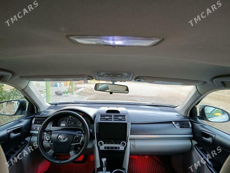 Toyota Camry 2012 - 220 000 TMT - Гурбансолтан Едже - img 1