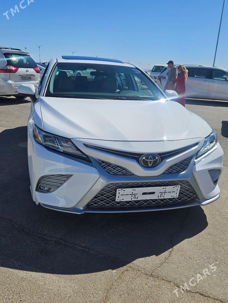 Toyota Camry 2020 - 350 000 TMT - "Алтын Асыр" Гундогар базары ( Толкучка) - img 1