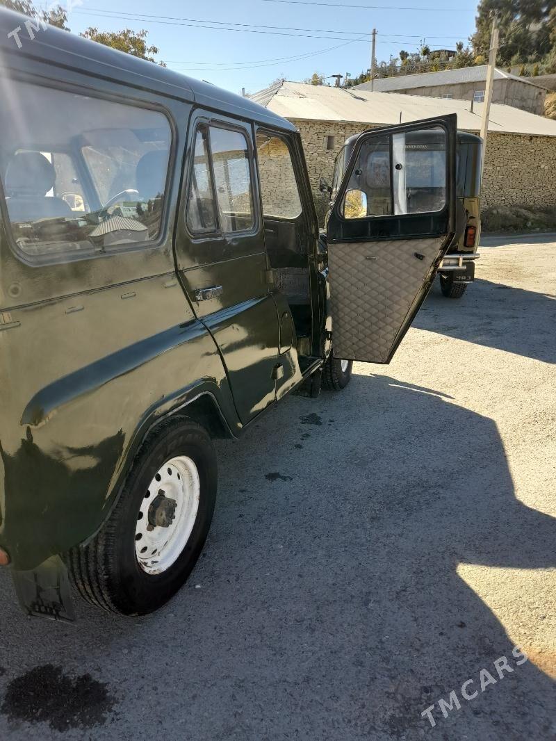 UAZ 469 2003 - 30 000 TMT - Bäherden - img 3