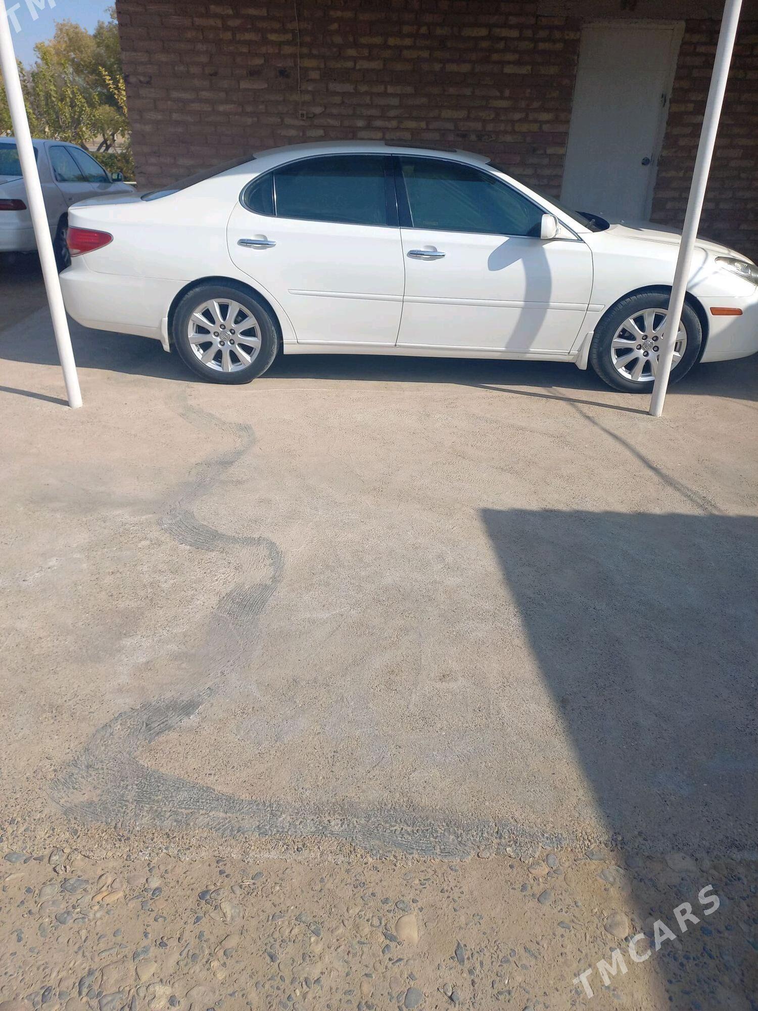 Lexus ES 2003 - 179 000 TMT - Tejen - img 4