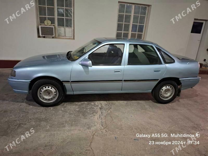 Opel Vectra 1990 - 25 000 TMT - Койтендаг - img 2