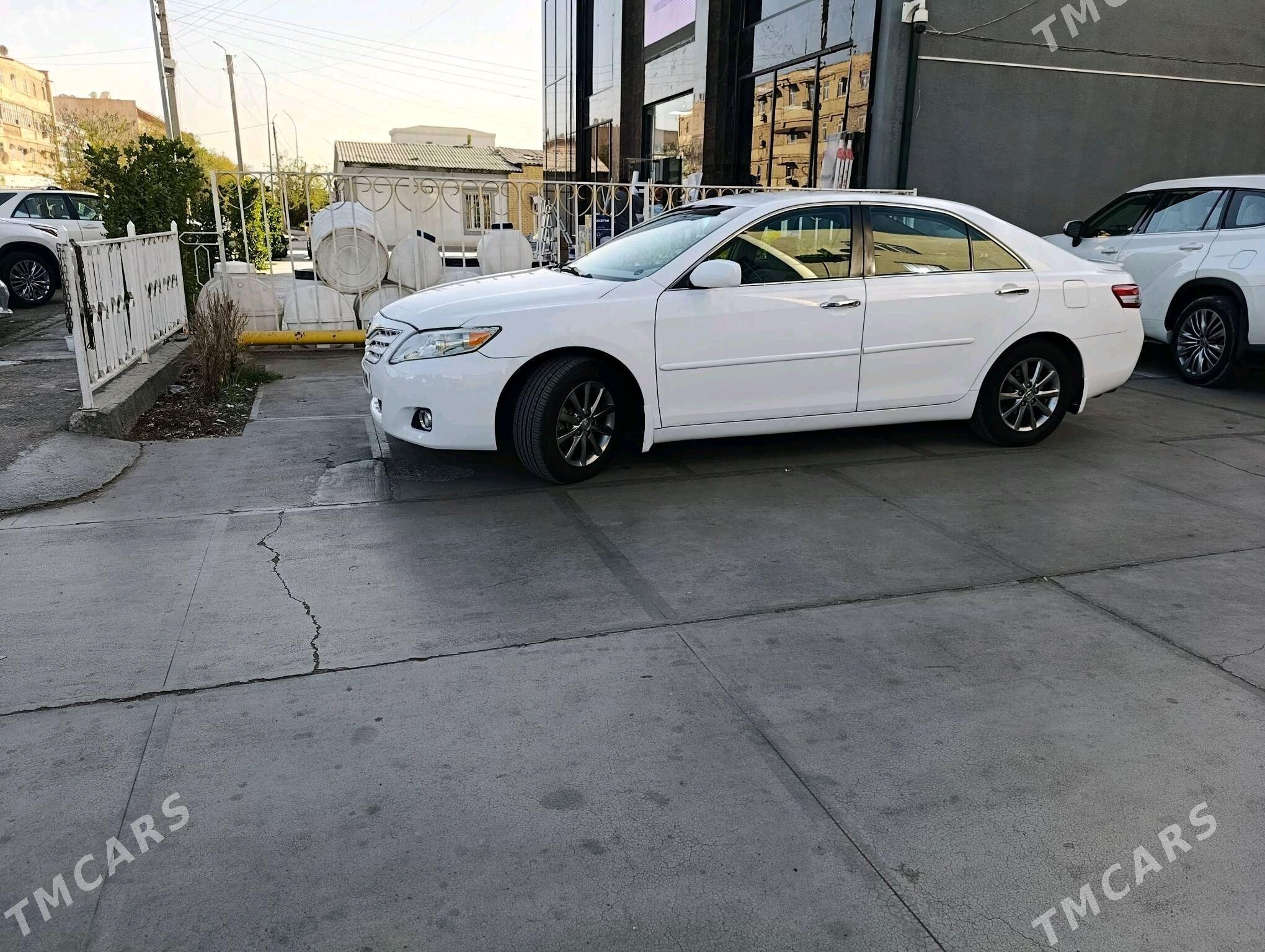 Toyota Camry 2010 - 240 000 TMT - Мары - img 6