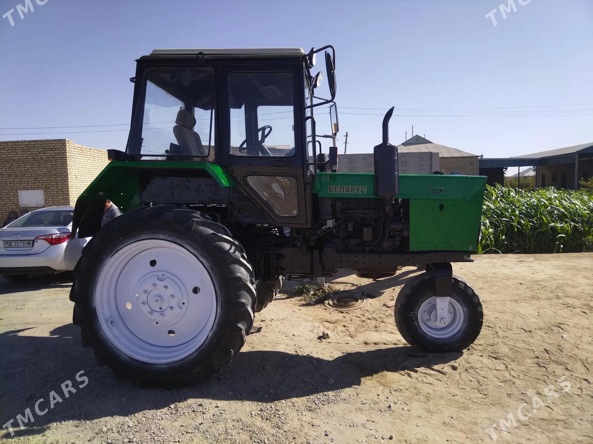 MTZ 80 2009 - 150 000 TMT - Mary - img 2