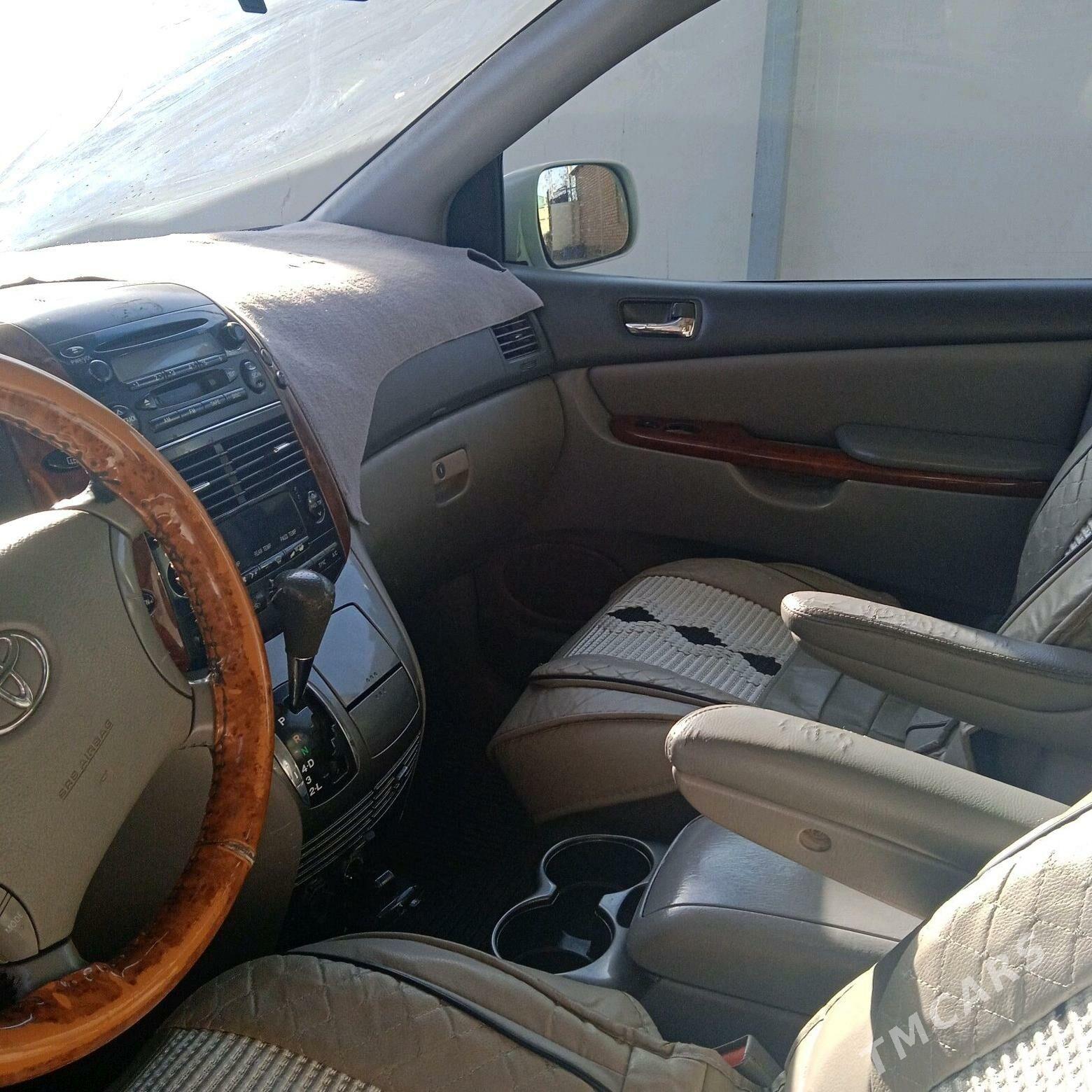 Toyota Sienna 2004 - 210 000 TMT - Серахс - img 5