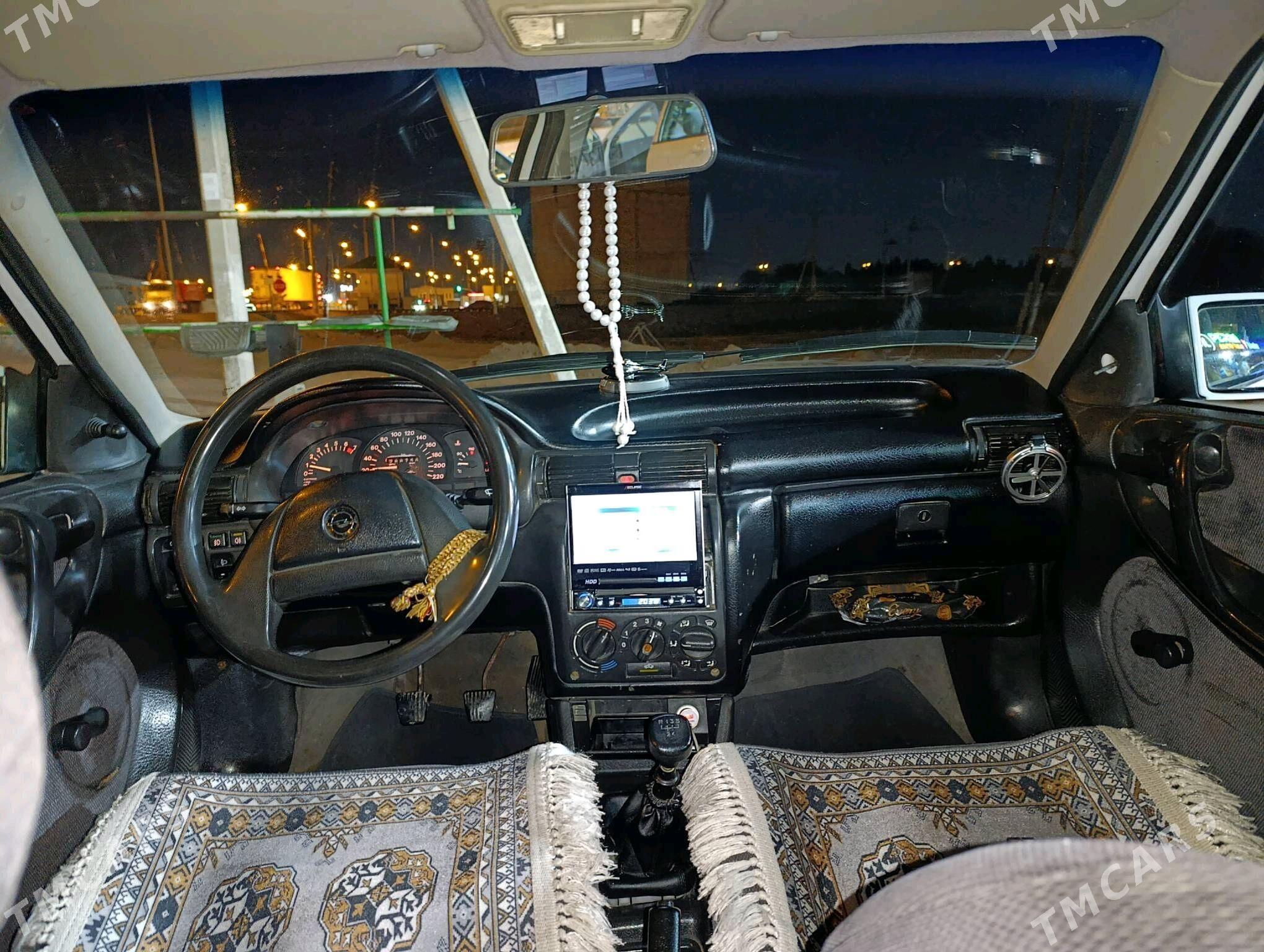 Opel Astra 1993 - 55 000 TMT - Мары - img 8