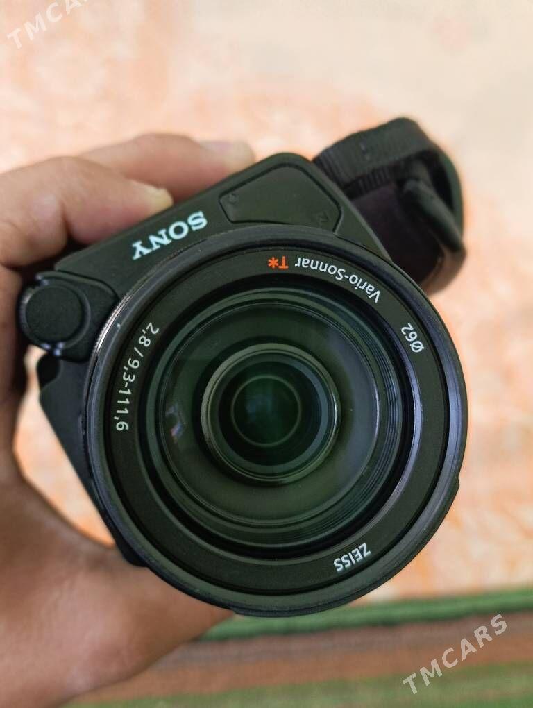 Sony CX 900 E - Mary - img 8