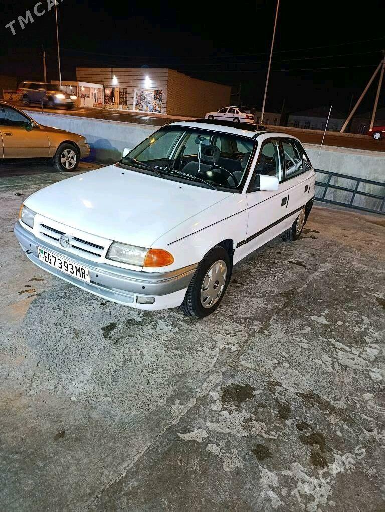 Opel Astra 1993 - 55 000 TMT - Мары - img 2