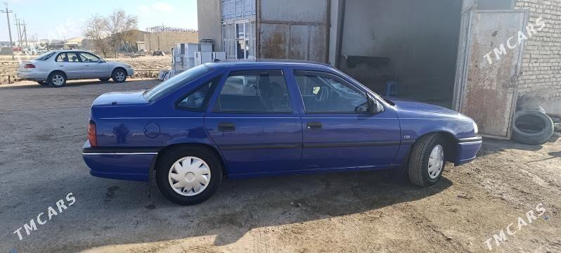 Opel Vectra 1995 - 50 000 TMT - Gubadag - img 3