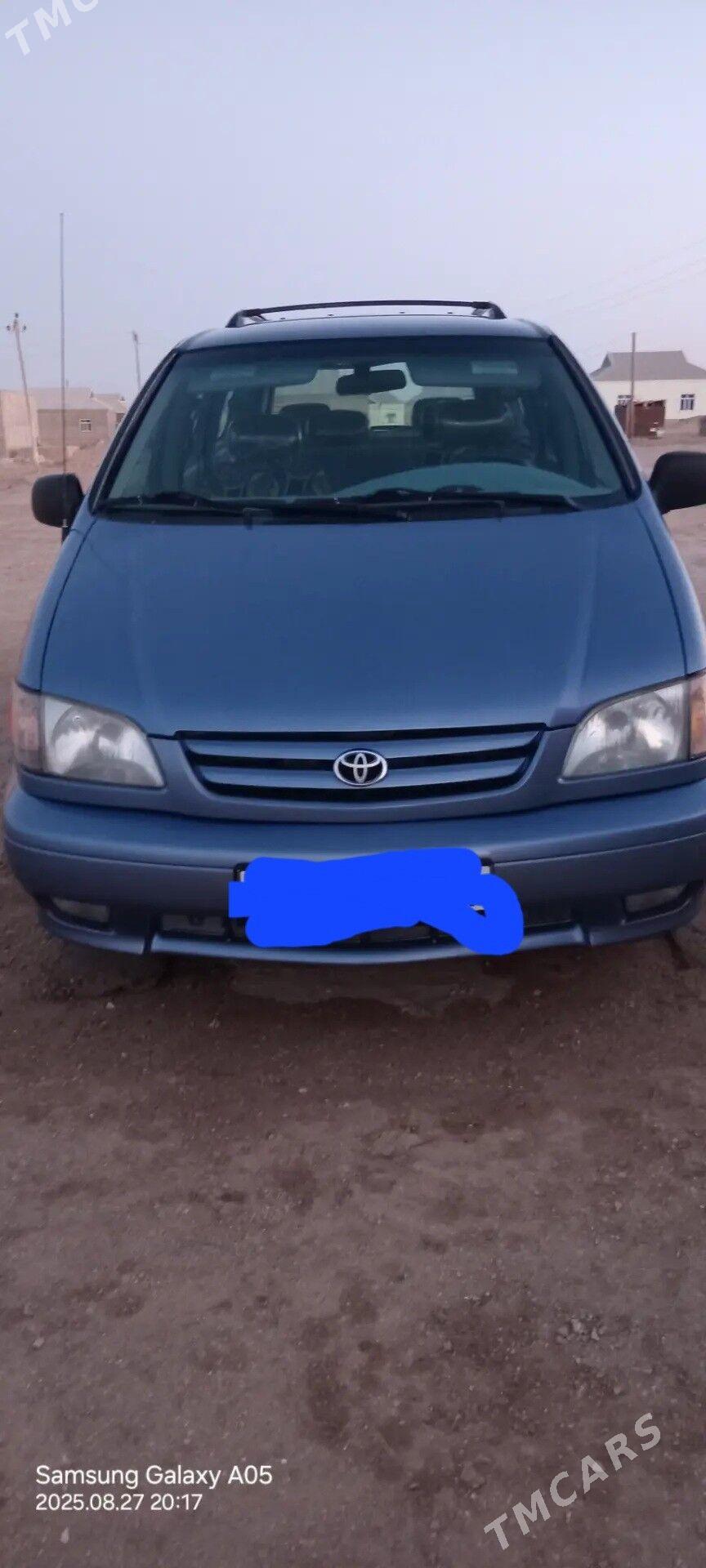 Toyota Sienna 2002 - 180 000 TMT - Esenguly - img 3