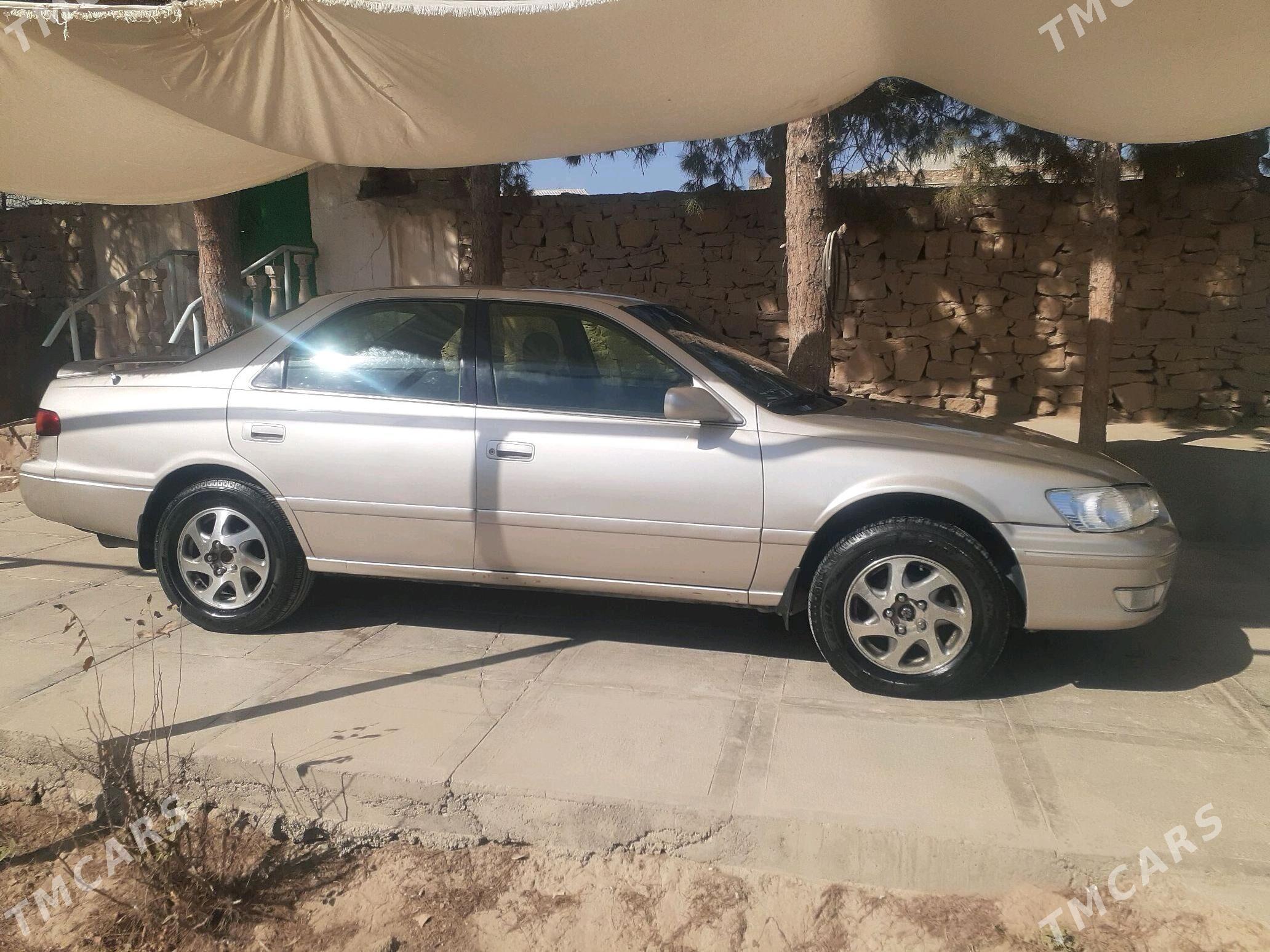 Toyota Camry 1999 - 125 000 TMT - Магданлы - img 2