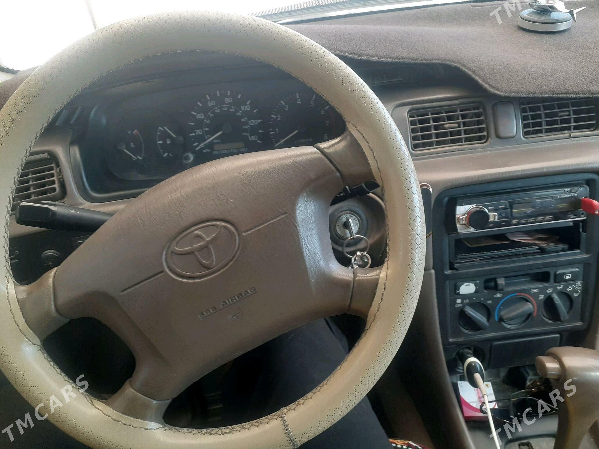 Toyota Camry 1999 - 125 000 TMT - Магданлы - img 5