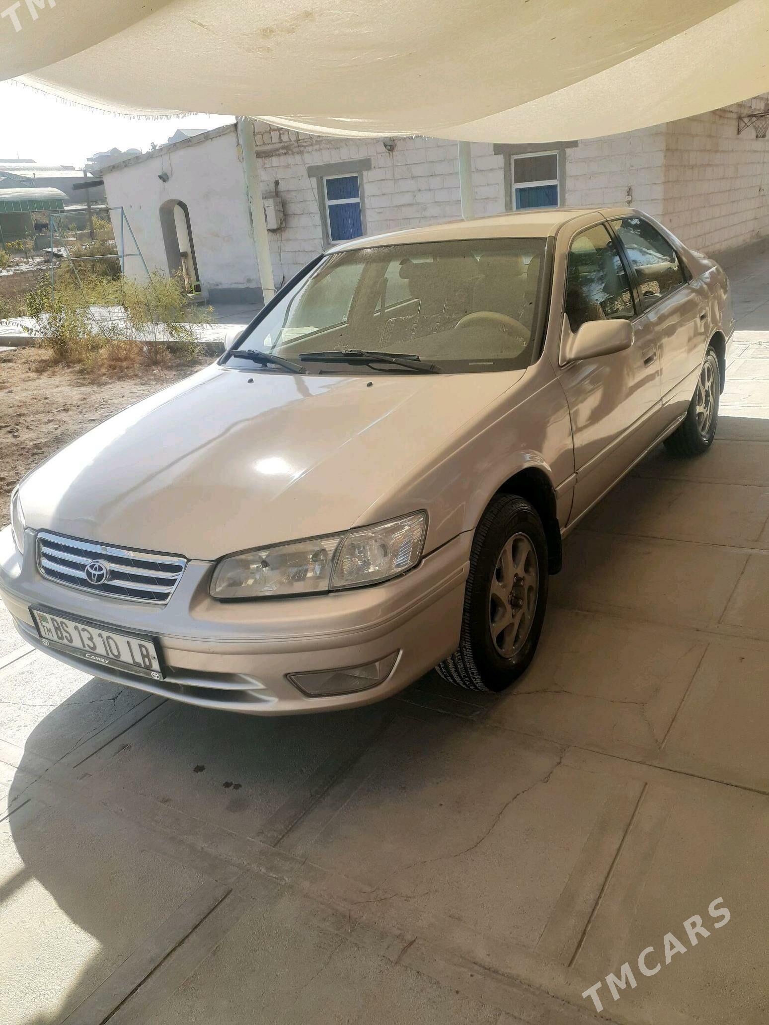 Toyota Camry 1999 - 125 000 TMT - Магданлы - img 3