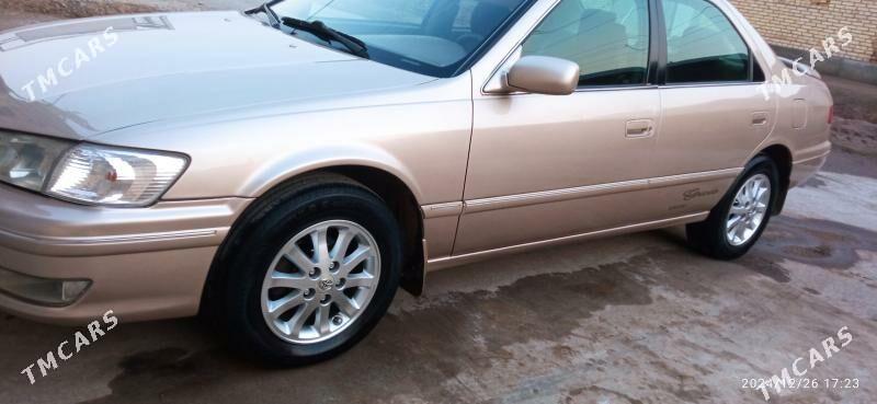 Toyota Camry 1998 - 133 000 TMT - Туркменабат - img 2