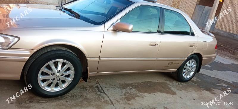 Toyota Camry 1998 - 133 000 TMT - Туркменабат - img 6