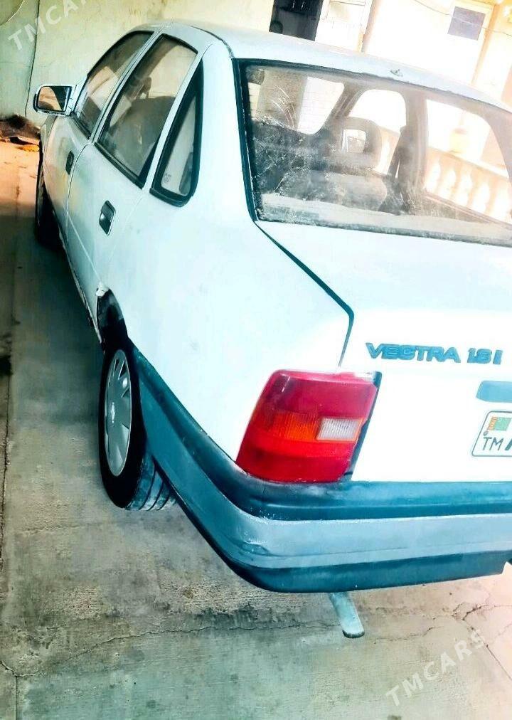 Opel Vectra 1991 - 18 000 TMT - Bäherden - img 1