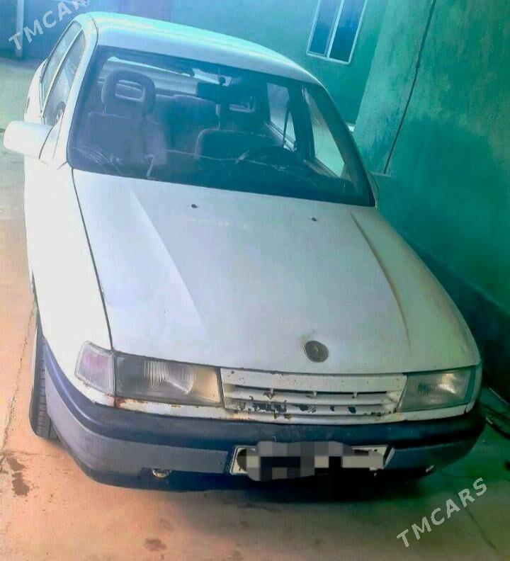 Opel Vectra 1991 - 18 000 TMT - Bäherden - img 3