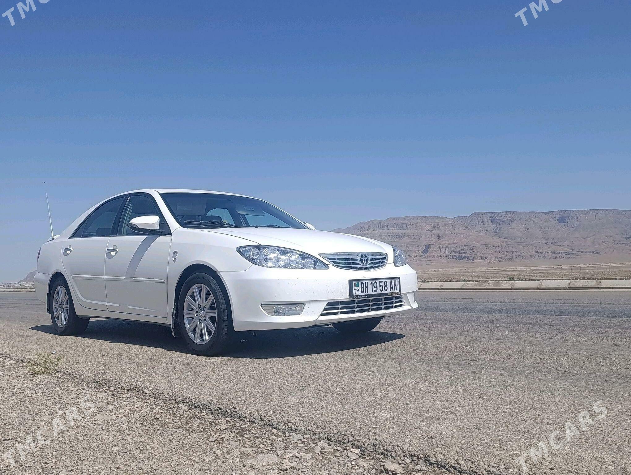 Toyota Camry 2004 - 185 000 TMT - Tejen - img 1